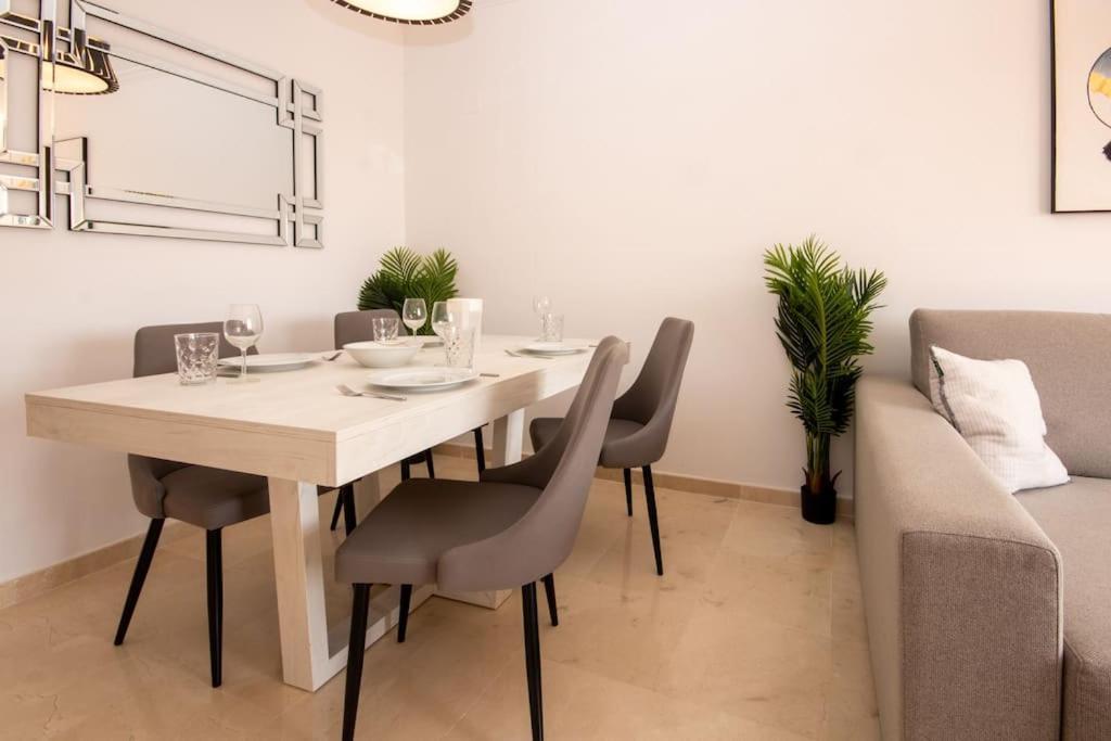 Penthouse With Roof Terrace, Bbq, Pool- And Sea Views Buenas Noches Exterior foto