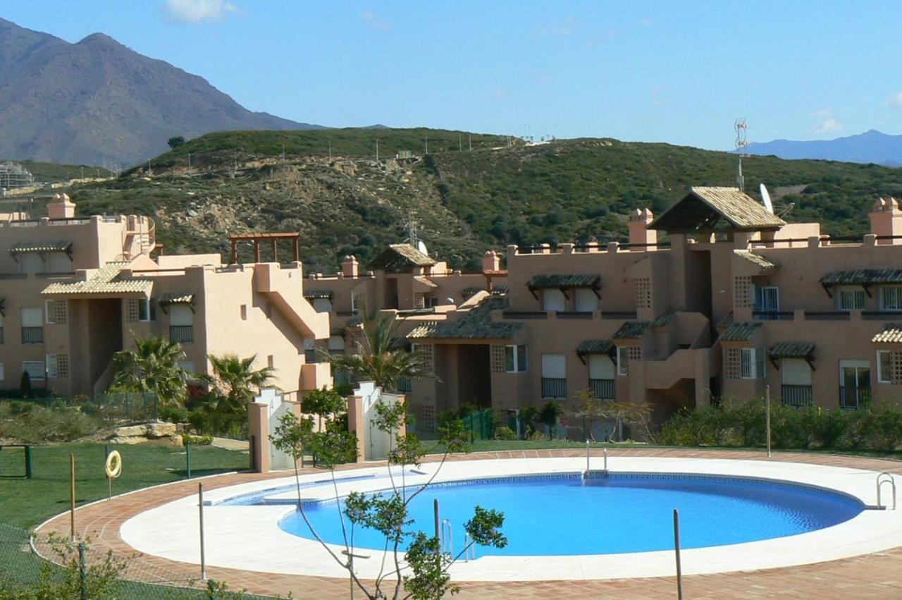 Penthouse With Roof Terrace, Bbq, Pool- And Sea Views Buenas Noches Exterior foto