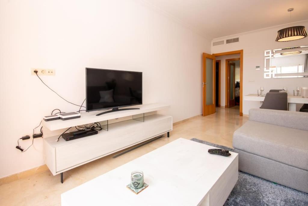 Penthouse With Roof Terrace, Bbq, Pool- And Sea Views Buenas Noches Exterior foto