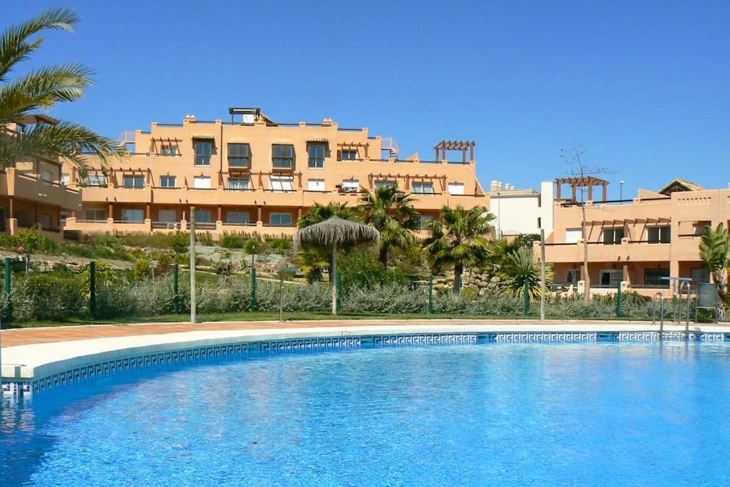 Penthouse With Roof Terrace, Bbq, Pool- And Sea Views Buenas Noches Exterior foto